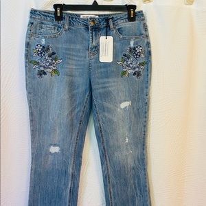 Velvet Heart Embroidered Ankle Jeans